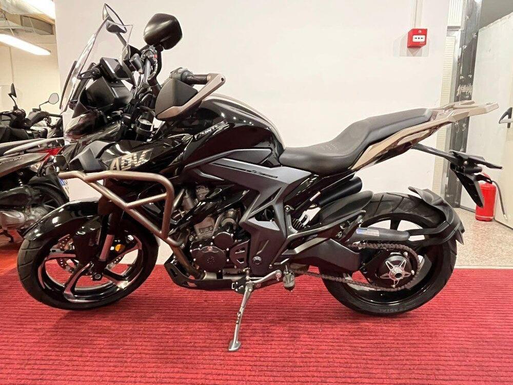 Zontes ZT350-T1 (2022 - 26) (2)