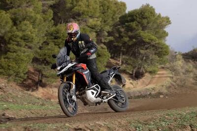 Triumph Tiger 900 Rally Pro 2024 TEST: 108 cavalli da godere (anche) in fuoristrada