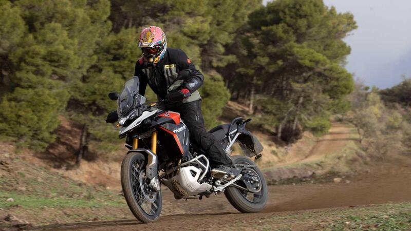 Triumph Tiger 900 Rally Pro 2024 TEST: 108 cavalli da godere (anche) in fuoristrada