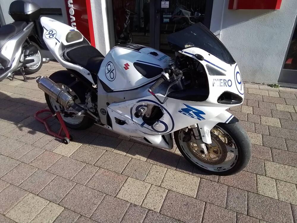 Suzuki GSX R 750 (1999 - 03) (13)