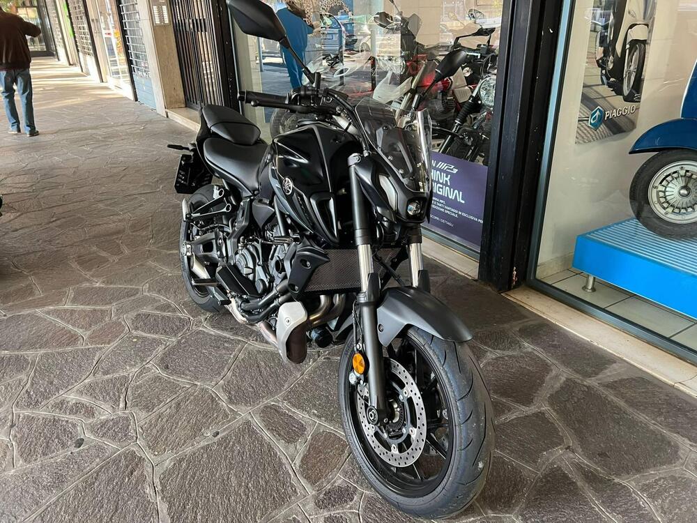 Yamaha MT-07 (2021 - 24) (2)