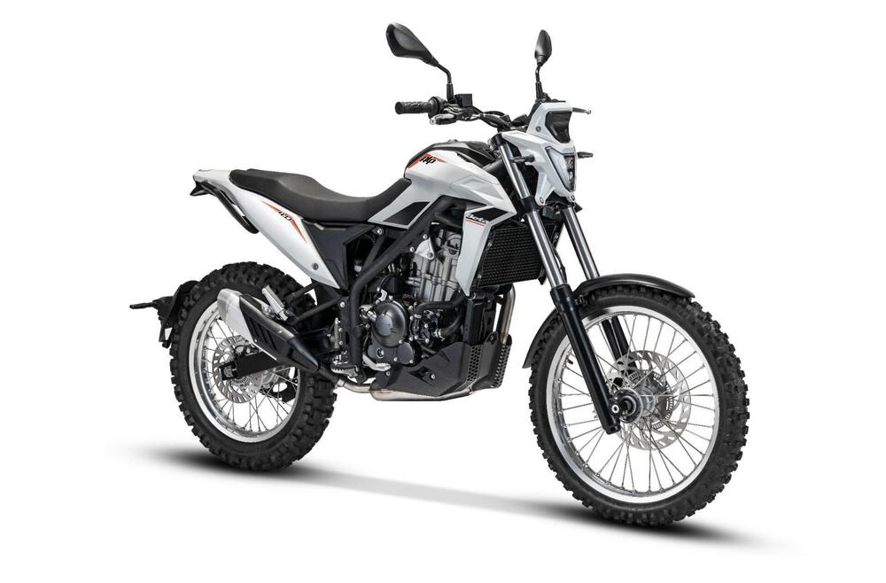 Betamotor Alp 4.0 (2024 - 25) (6)