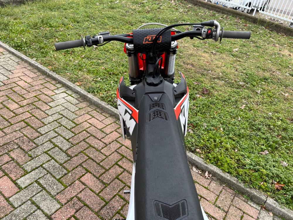 KTM 250 SX-F (2023) (13)