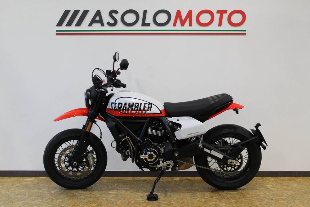 Ducati Scrambler 800 Urban Motard (2022)