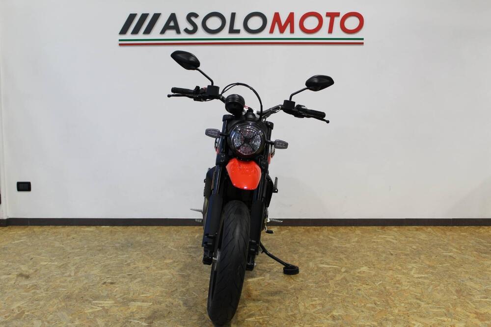 Ducati Scrambler 800 Urban Motard (2022) (2)