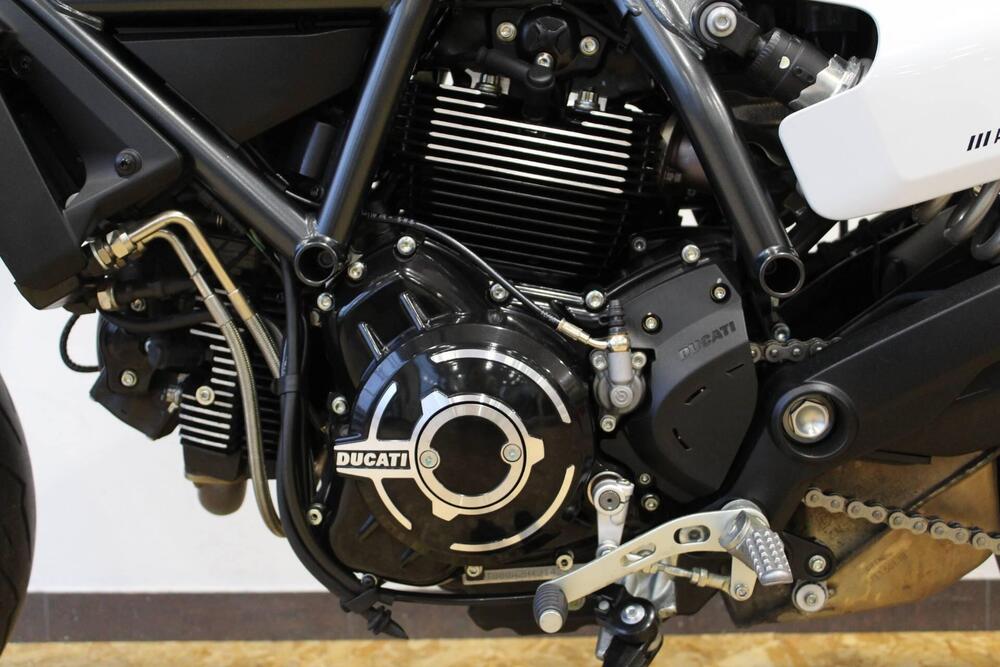 Ducati Scrambler 800 Urban Motard (2022) (4)