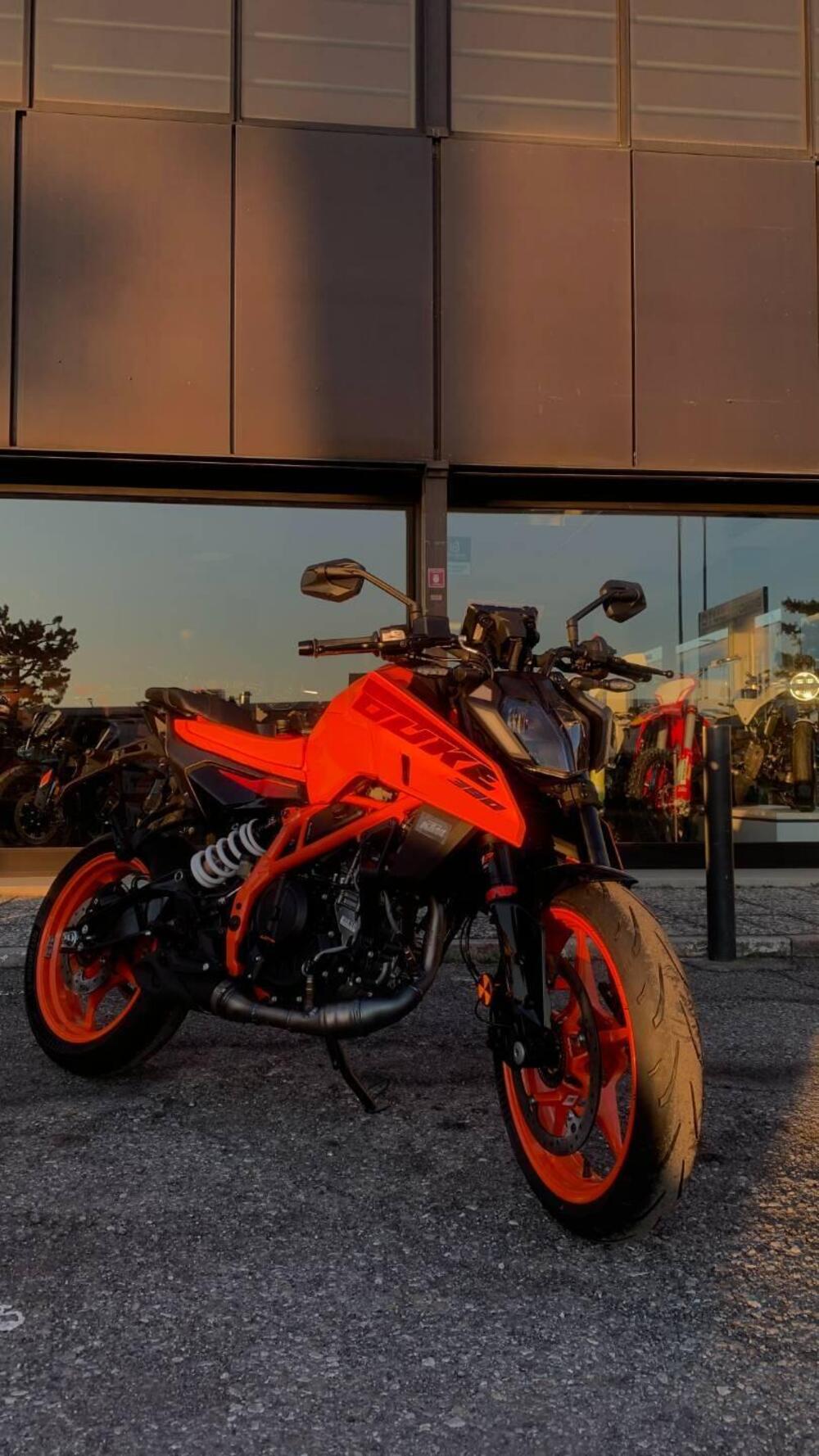 KTM 390 Duke (2024 - 25) (4)