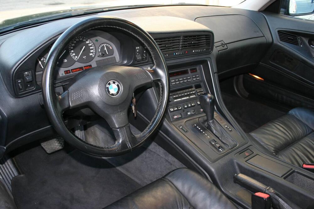 BMW 840 CI d'epoca a Mantova (14)