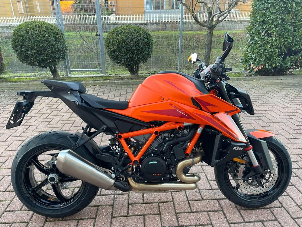KTM 1390 Super Duke R (2024 - 26) (2)