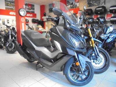 Sym Cruisym 300 (2017 - 20) usata