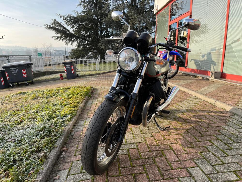 Moto Guzzi V7 III Special (2017 - 20) (6)