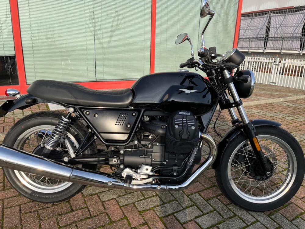 Moto Guzzi V7 III Special (2017 - 20)