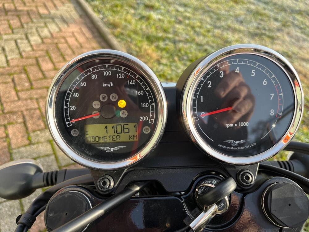 Moto Guzzi V7 III Special (2017 - 20) (17)
