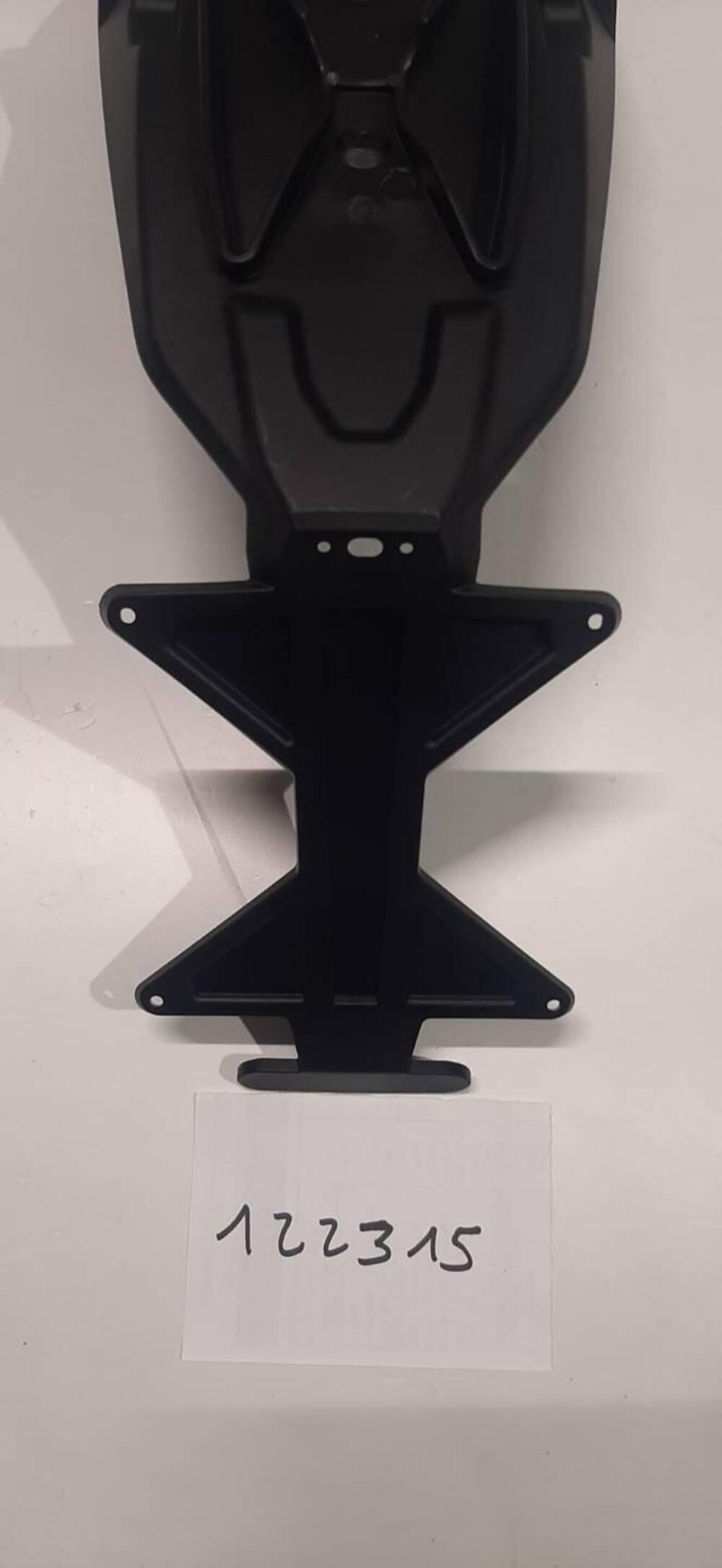 PORTATARGA PER FANTIC CABALLERO 700 Fantic Motor (2)