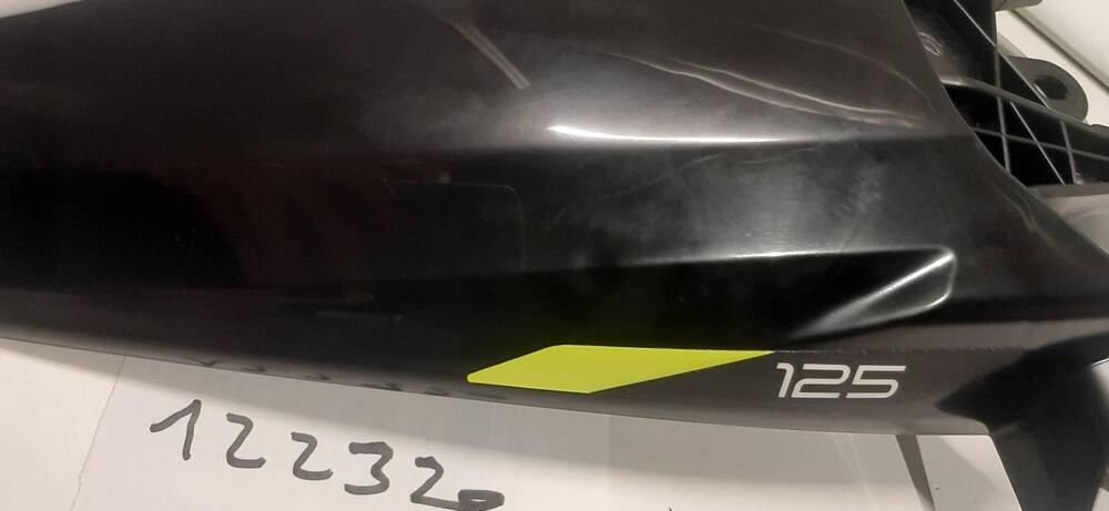 CODINO POSTERIORE PER FANTIC MOTARD XMF 50/125 MY Fantic Motor (3)