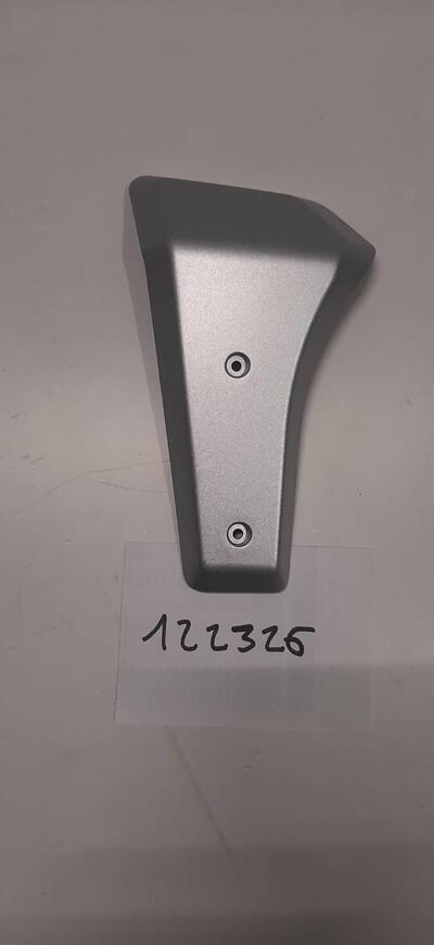 CONVOGLIATORE RADIATORE SX ARGENTO PER FANTIC CABA Fantic Motor