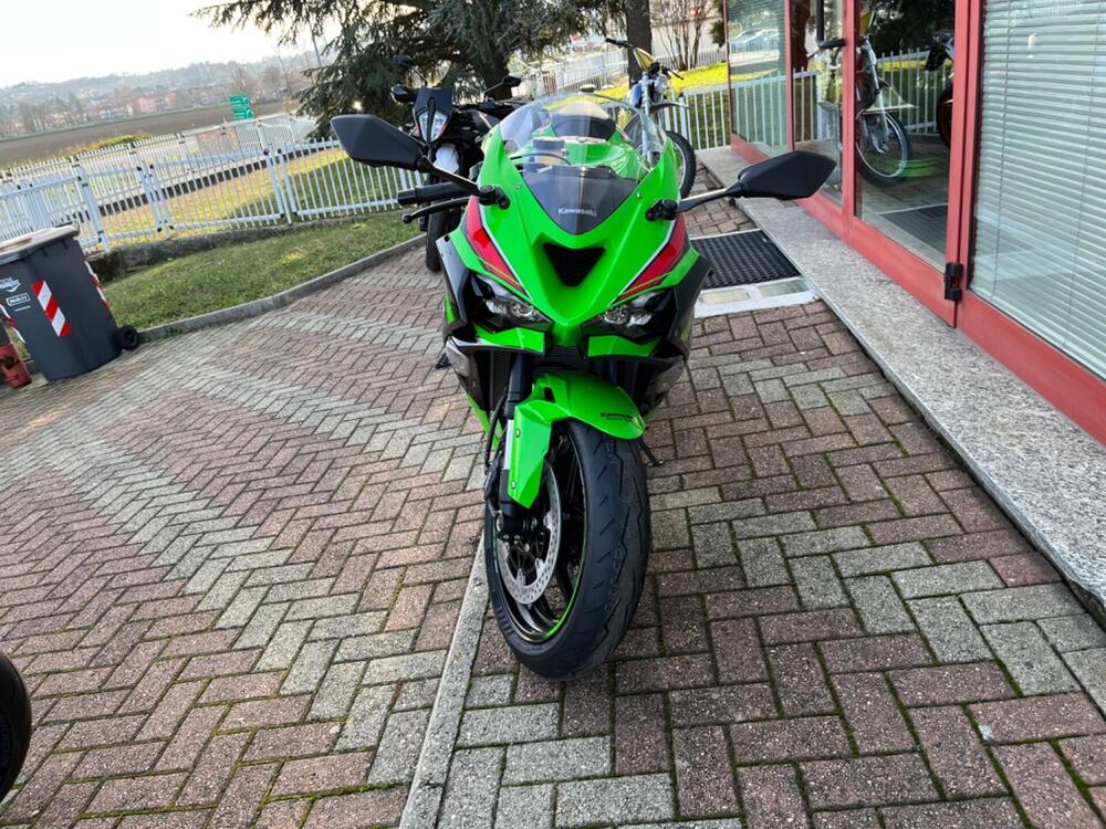 Kawasaki Ninja 636 ZX-6R (2024 - 26) (4)
