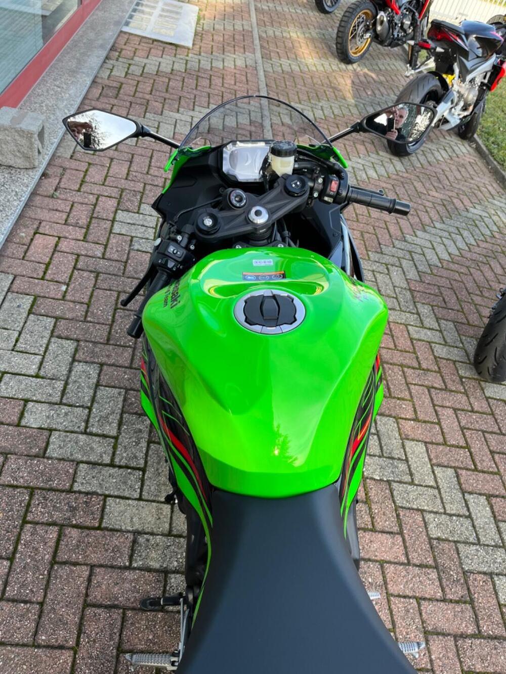 Kawasaki Ninja 636 ZX-6R (2024 - 26) (5)