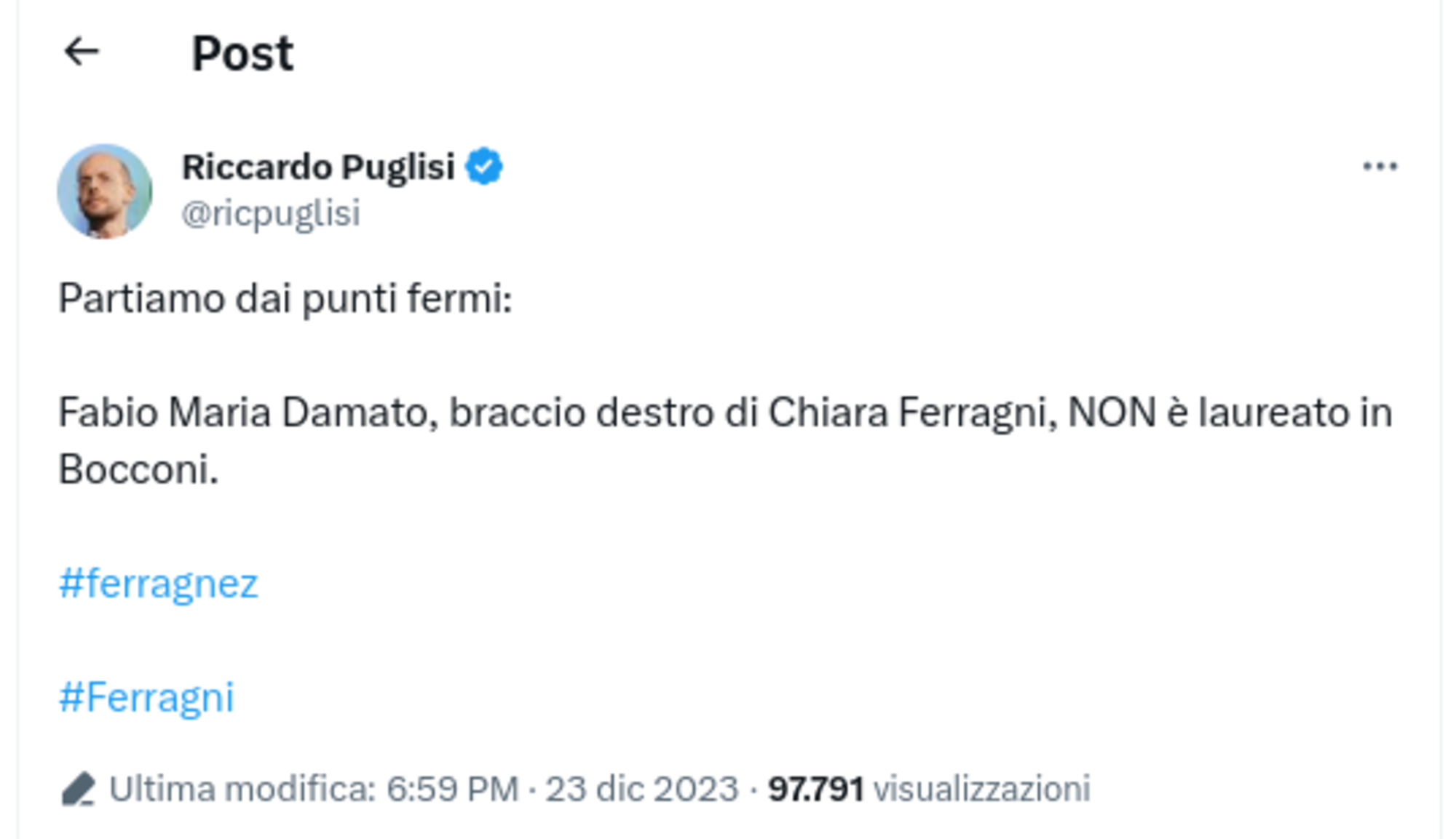 Il tweet dell&#039;economista Riccardo Puglisi sulla laurea di Fabio Maria Damato, manager di Chiara Ferragni