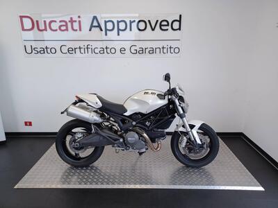 Ducati Monster 696 Plus (2007 - 14) usata