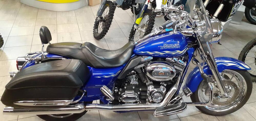 Harley-Davidson 1800 Road King (2007) - FLHRSE (6)