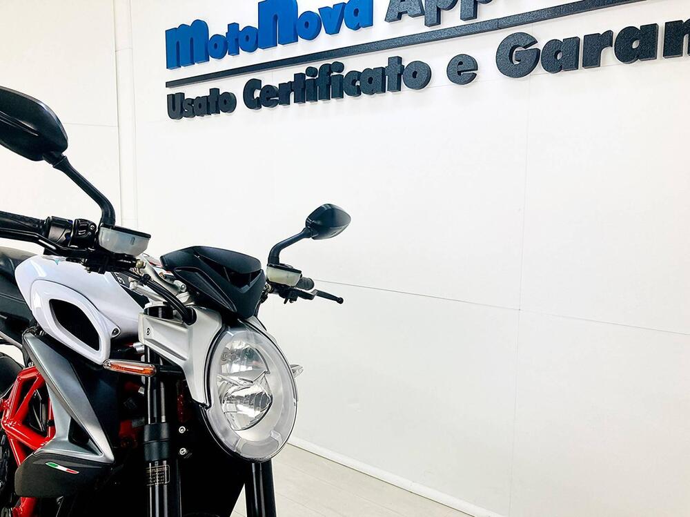 MV Agusta Brutale 800 RR (2021 - 25) (10)