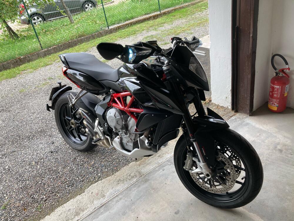 MV Agusta Rivale 800 EAS ABS (2013 -17) (6)