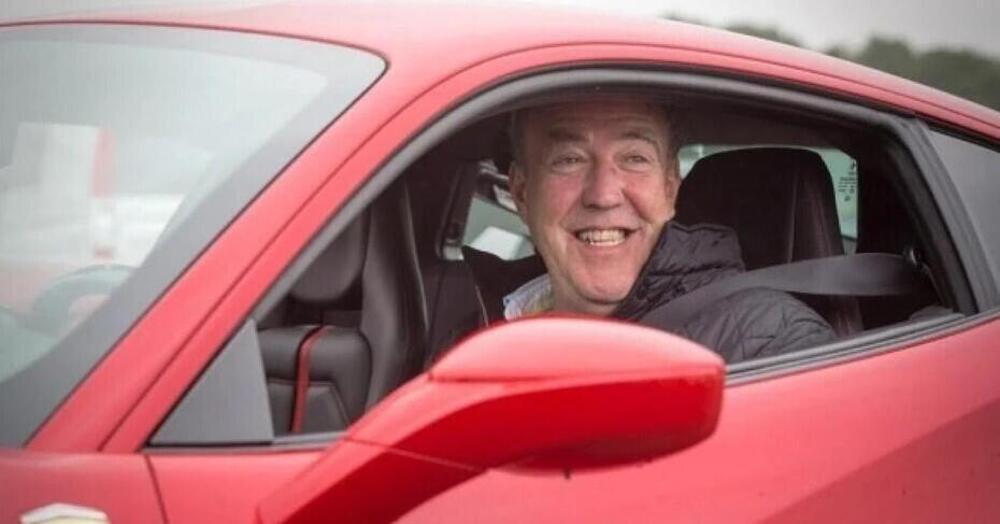 Jeremy Clarkson: &ldquo;Le auto di oggi sono noiose e come vostra madre. Ecco perch&eacute;&rdquo;. E su Top Gear, The Grand Tour e James May...