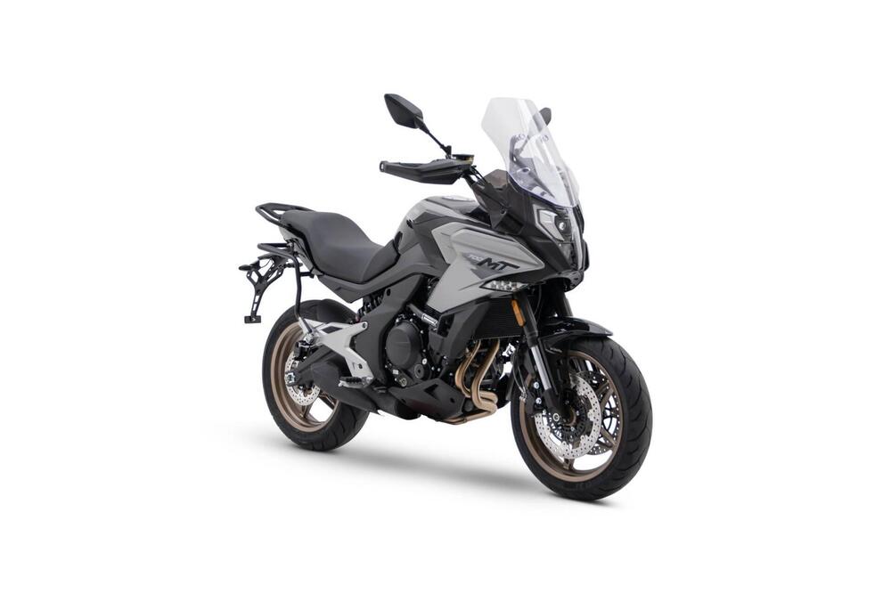 CFMOTO 700MT (2024 - 25)