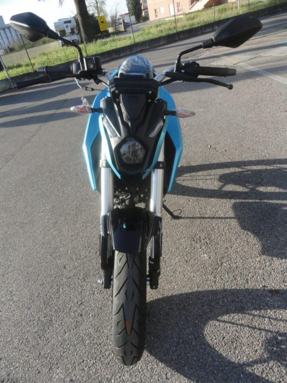 Voge Brivido 125R (2023 - 25) (3)