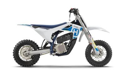 Husqvarna EE 3 (2023 - 24) nuova