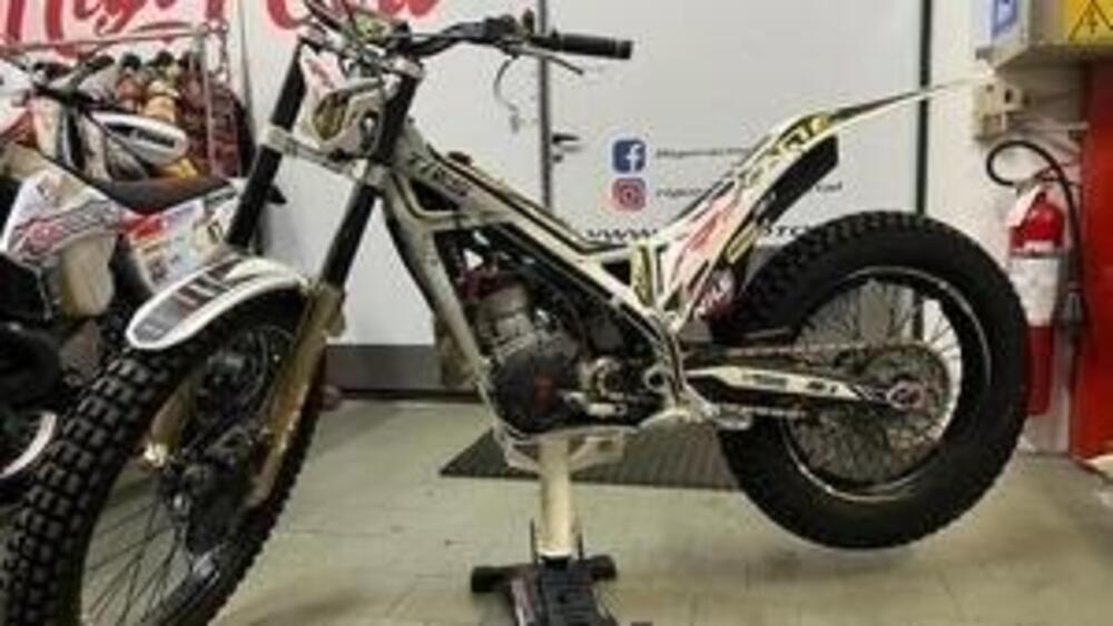 TRS Motorcycles One 300 (2016 -17) (6)