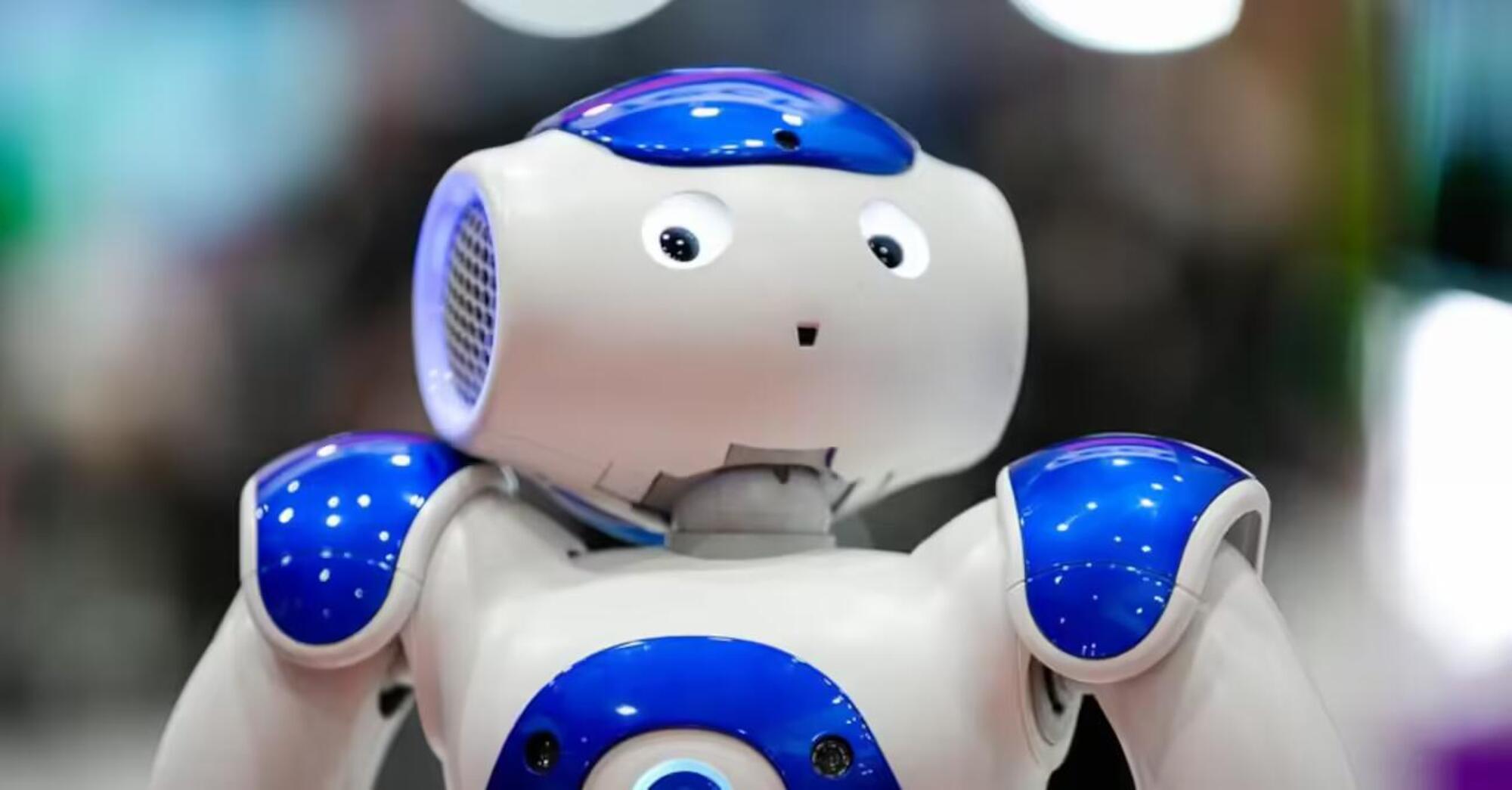 Il primo robot con intelligenza artificiale generativa (ChatGpt), progettato all&#039;Universit&agrave; Cattolica