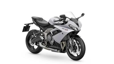 Triumph Daytona 660