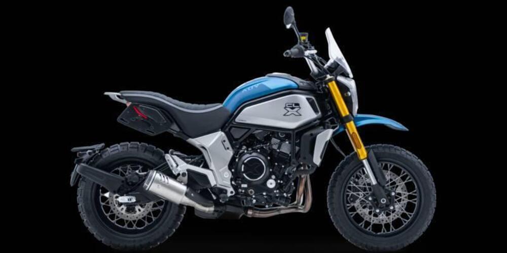 CFMOTO 700CL-X Adventure (2023 - 25)