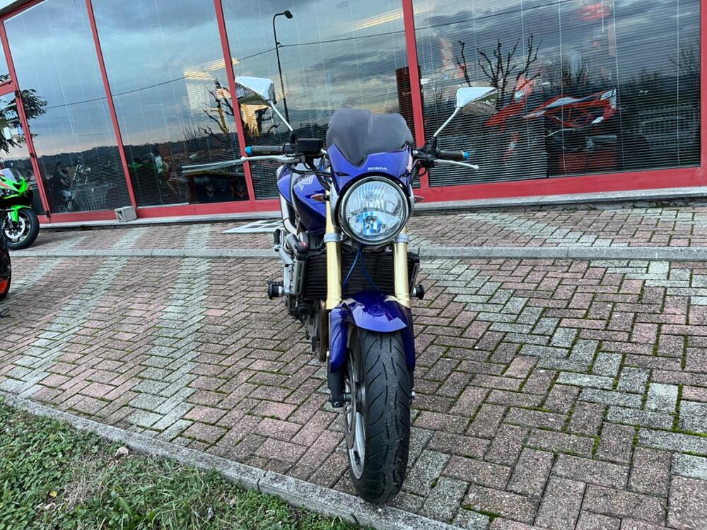 Honda Hornet 600 (2005 - 06) (4)