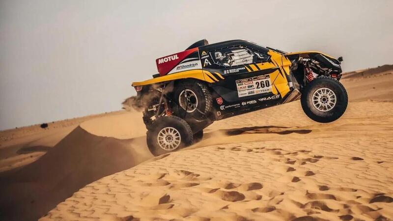 Africa Eco Race D8. Bolla di caos. Ma erano solo brividi! [VIDEO e GALLERY]