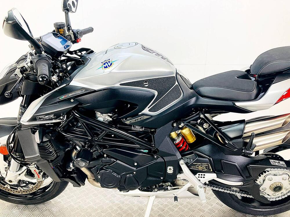 MV Agusta Brutale 1000 RS (2022 - 26) (15)