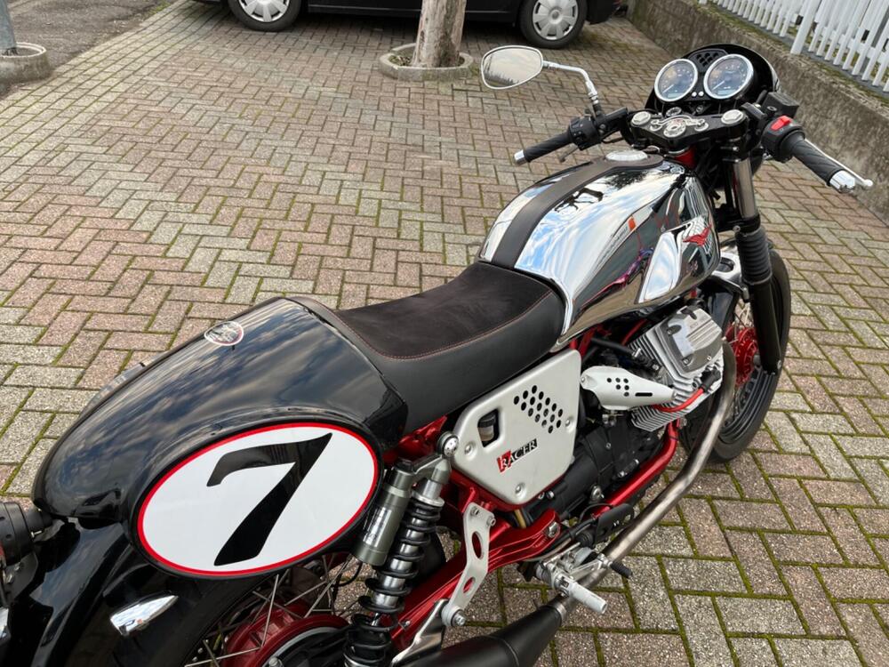 Moto Guzzi V7 Racer (2012 - 14) (13)