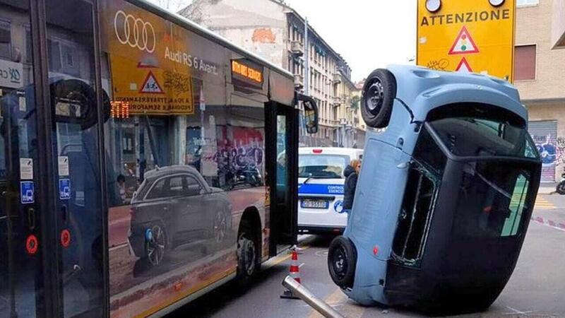 Minicar si ribalta per un sorpasso azzardato, curioso incidente a Milano