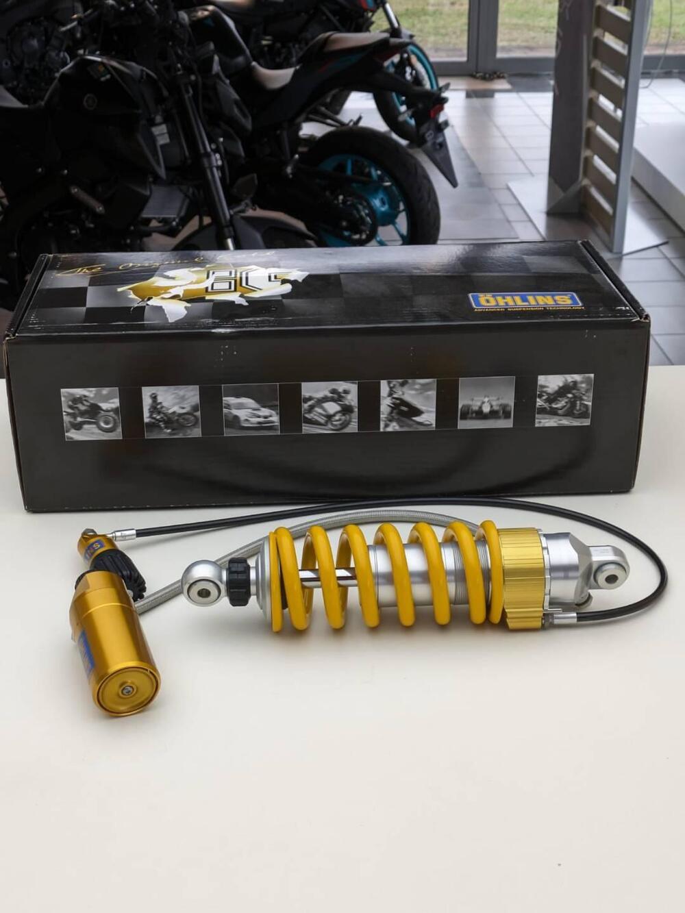 Ohlins Tracer 9 Öhlins (2)