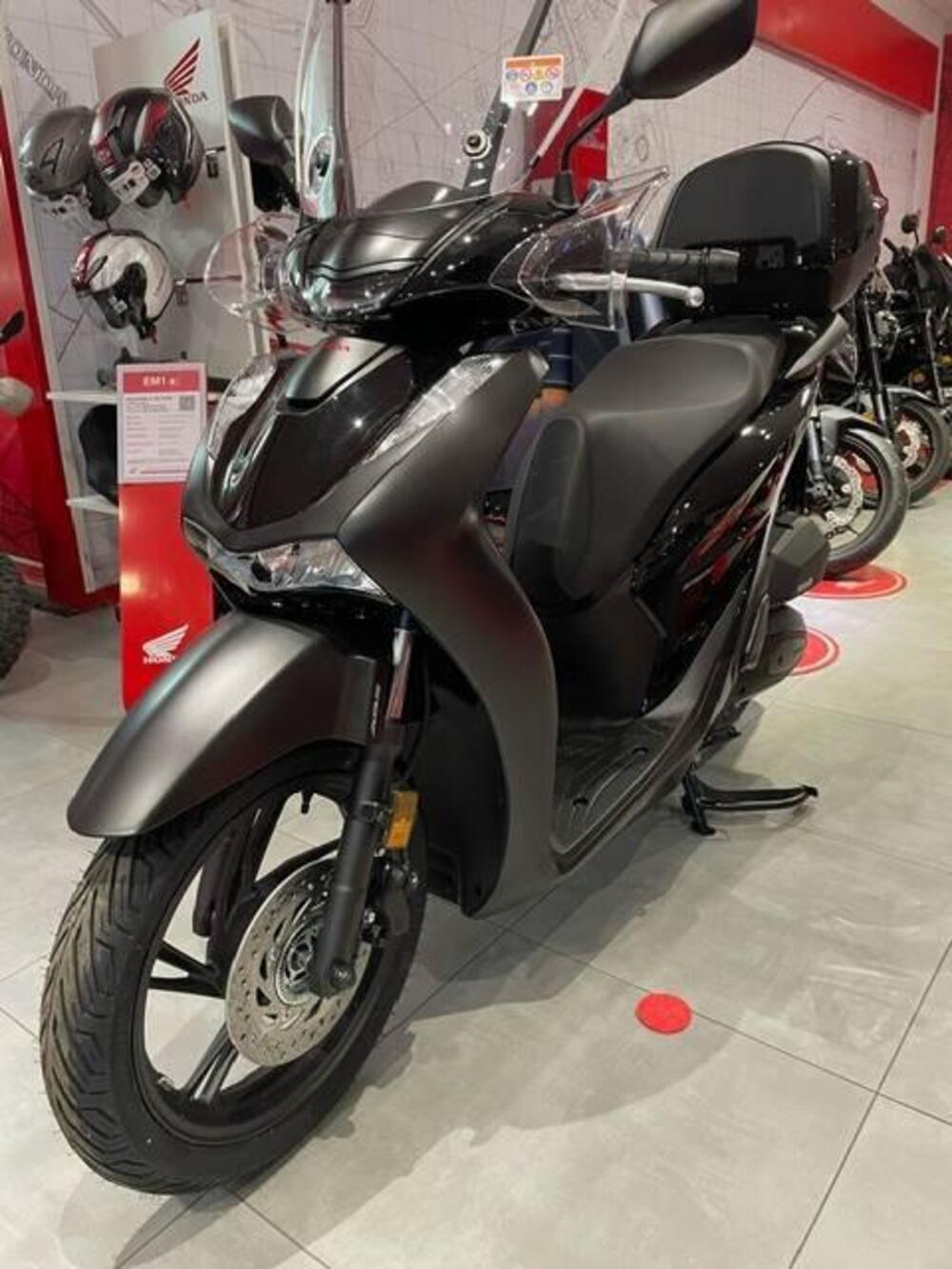 Honda SH 150i Sport (2022 - 23)