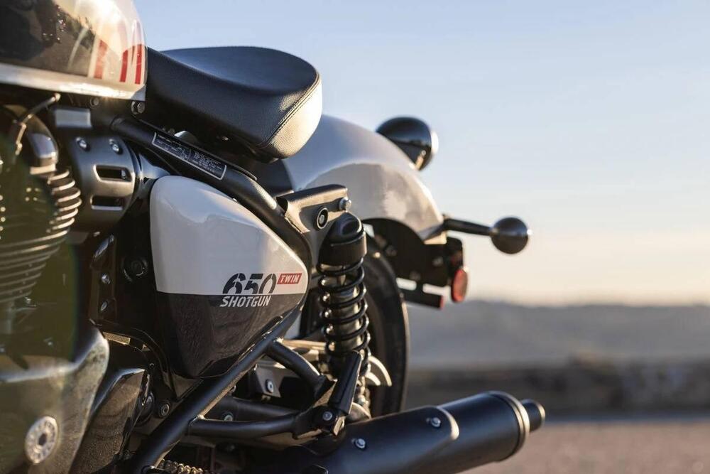 Royal Enfield Shotgun 650 (2024 - 26) (2)