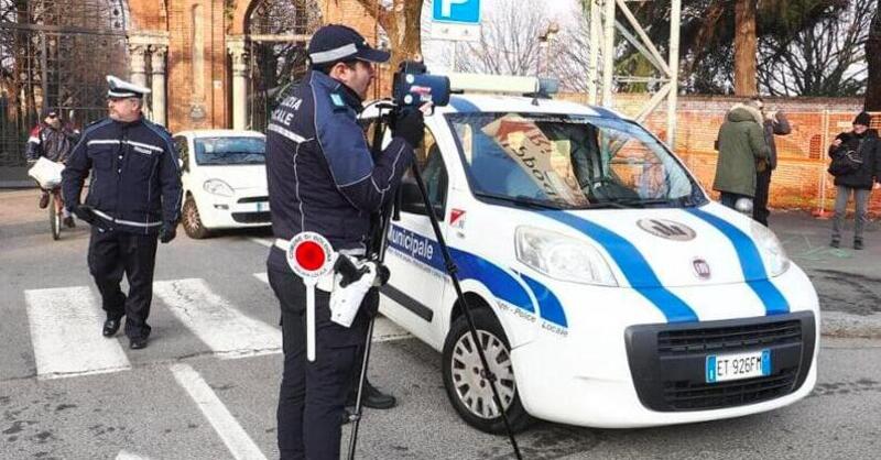 Bologna citt&agrave; 30: il bilancio dopo il primo giorno di controlli