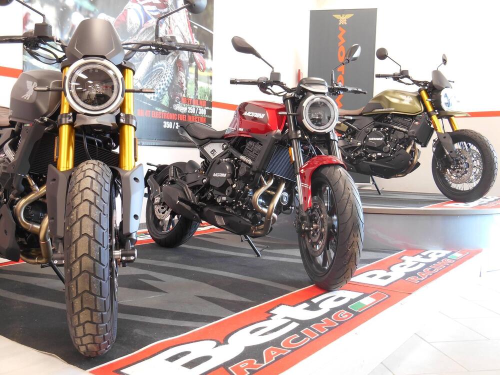 Moto Morini SEIEMMEZZO SCR (2022 - 25) (3)