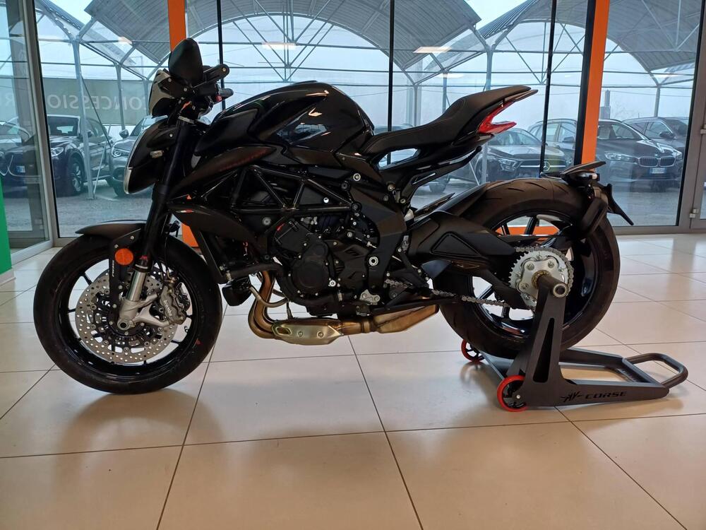 MV Agusta Dragster 800 R (2023 - 25) (3)