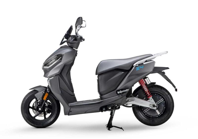 Lifan E4 E4 L1e Doppia Batteria (2021 - 25) (6)