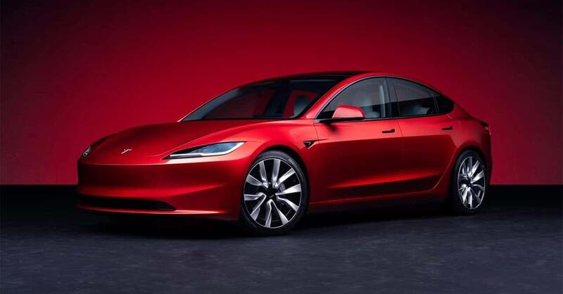 Tesla Model 3 Performance 2024, spuntano i sedili sportivi