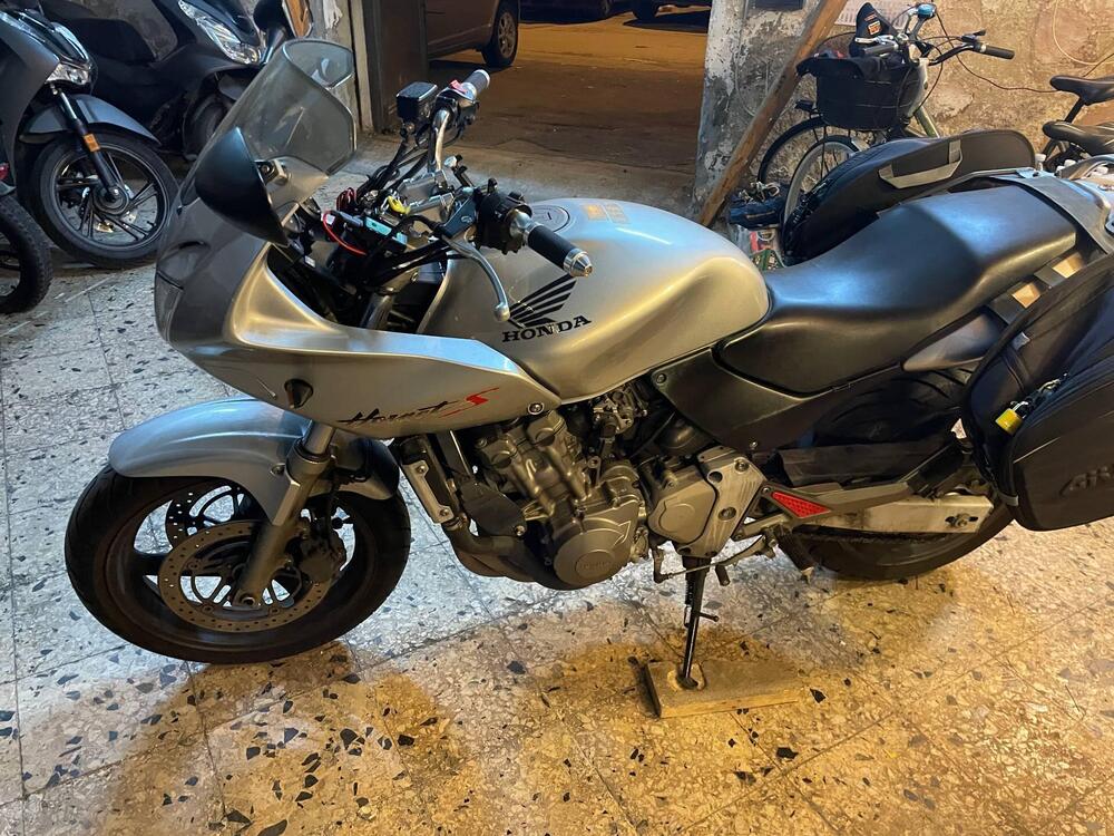 Honda Hornet 600 S (1999 - 01) (4)