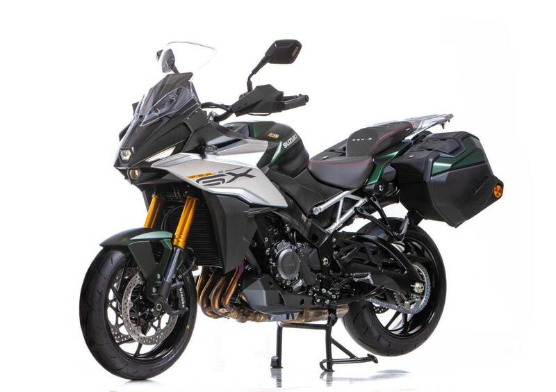 Suzuki GSX-S1000GX GSX-S1000GX Touring (2024 - 25) (8)